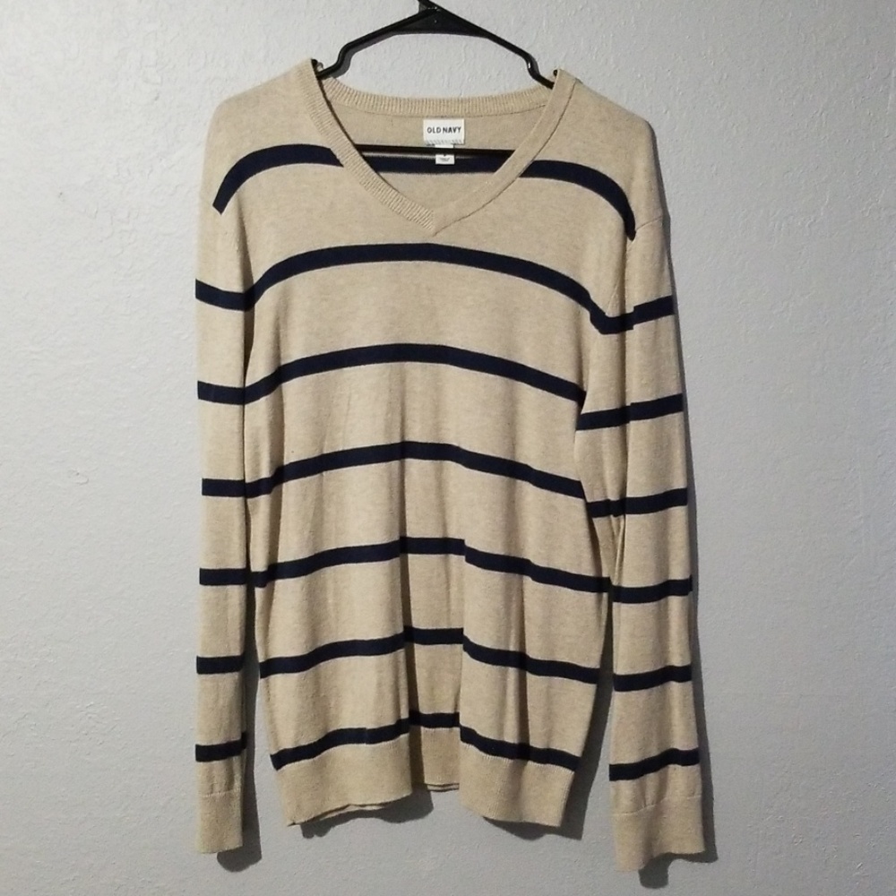 COPY - V neck sweater